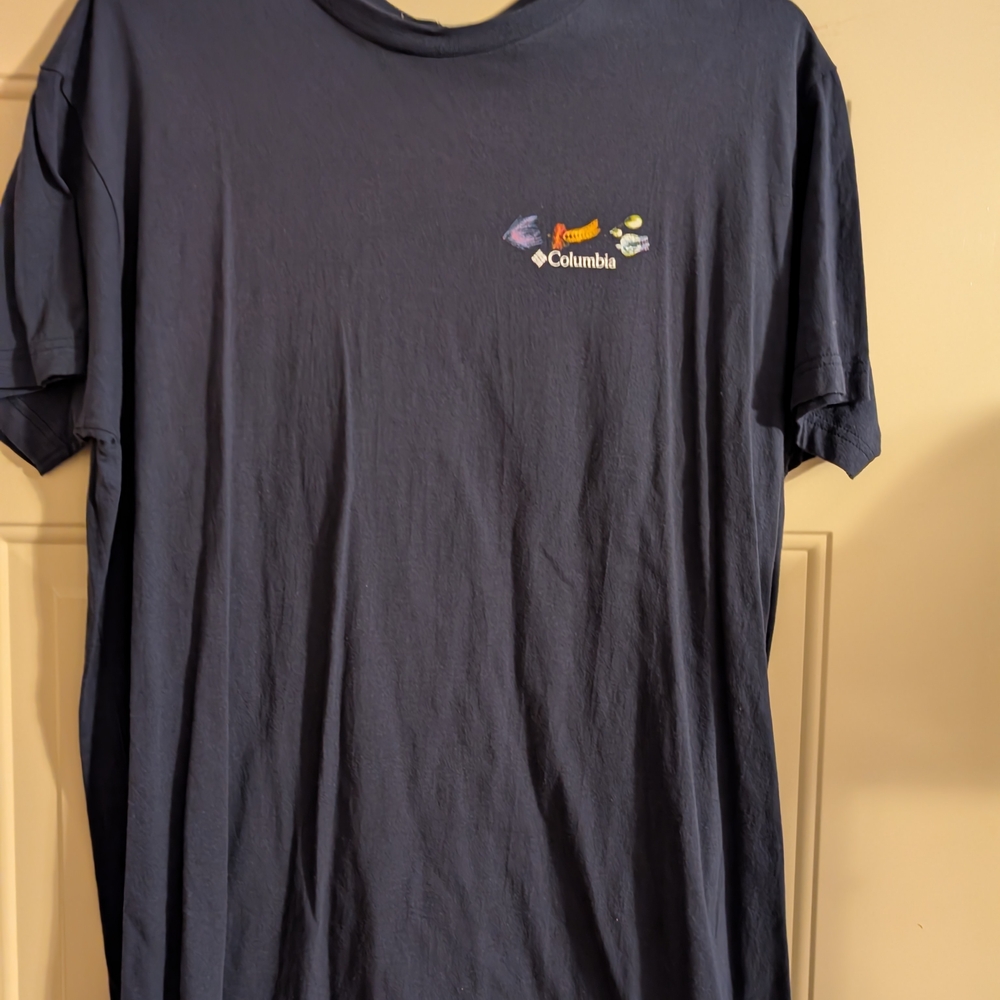 Columbia Men's Navy Short Sleeve Periodic Table of Fishing T‑Shirt